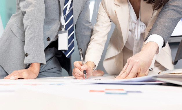 海外營銷區域經理崗位職責范本（2篇范文）