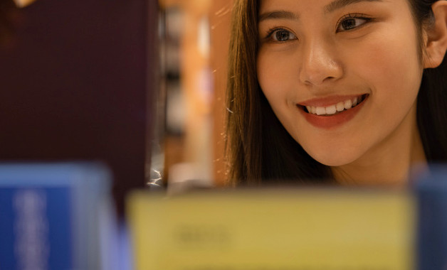 慶七一晚會(huì)主持詞模板(6篇范文) 慶七一晚會(huì)主持詞模板(6篇范文)